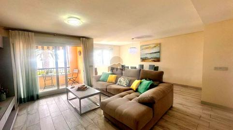 Foto 3 de Piso en venta en Puerto de Estepona, Málaga