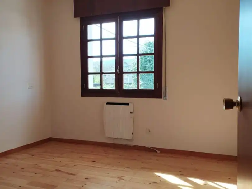Habitación de Piso de alquiler en Tui, Pontevedra