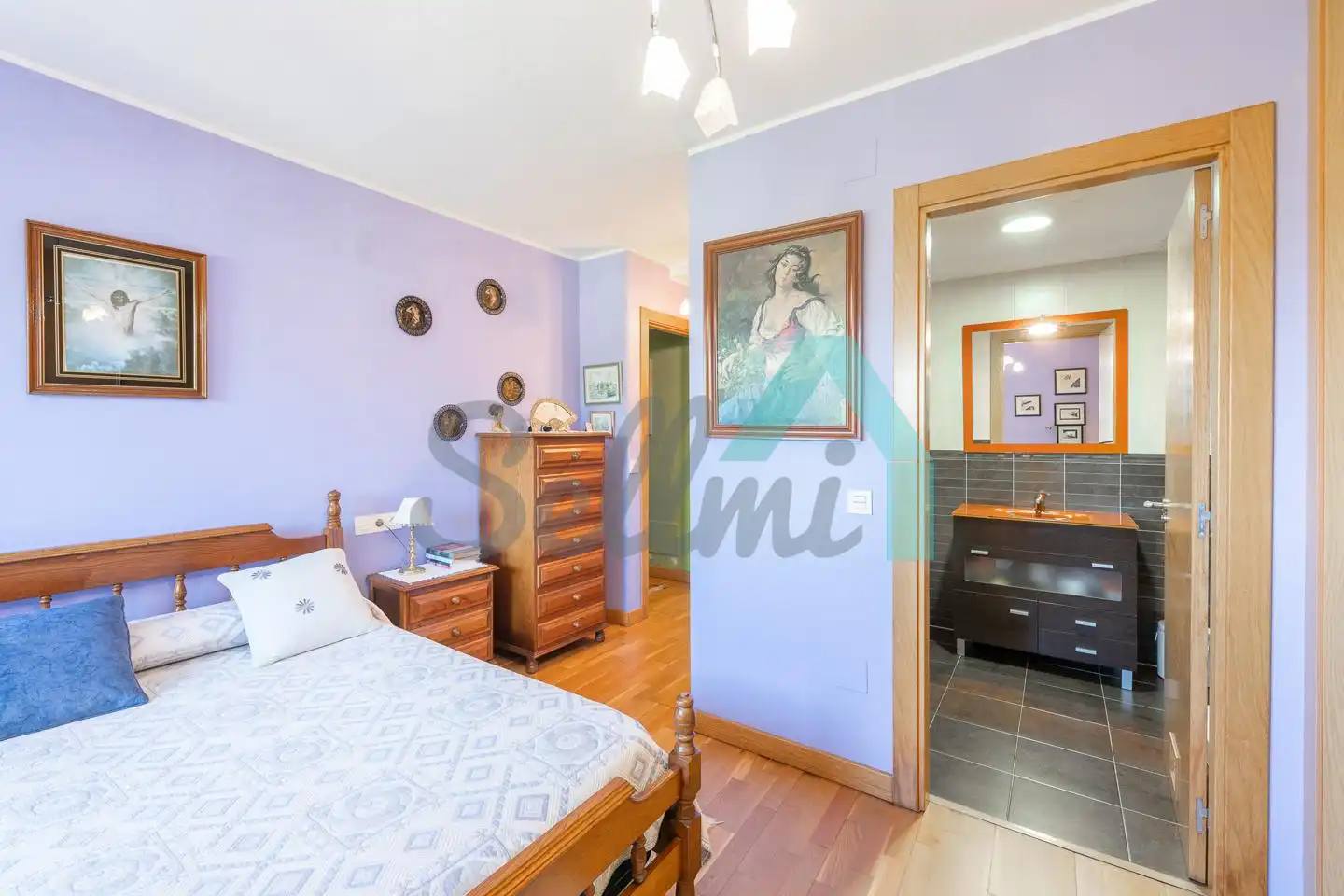 Habitación de Piso en venta en Avilés con Calefacción, Parquet y Trastero