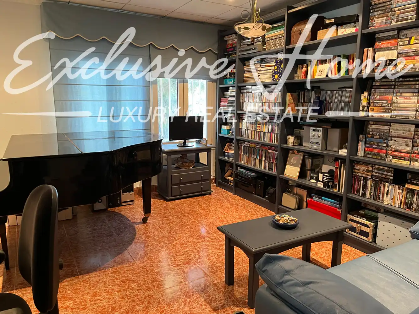 Detached house with terrace for sale in Carrer de les Llevateres, imagen 12