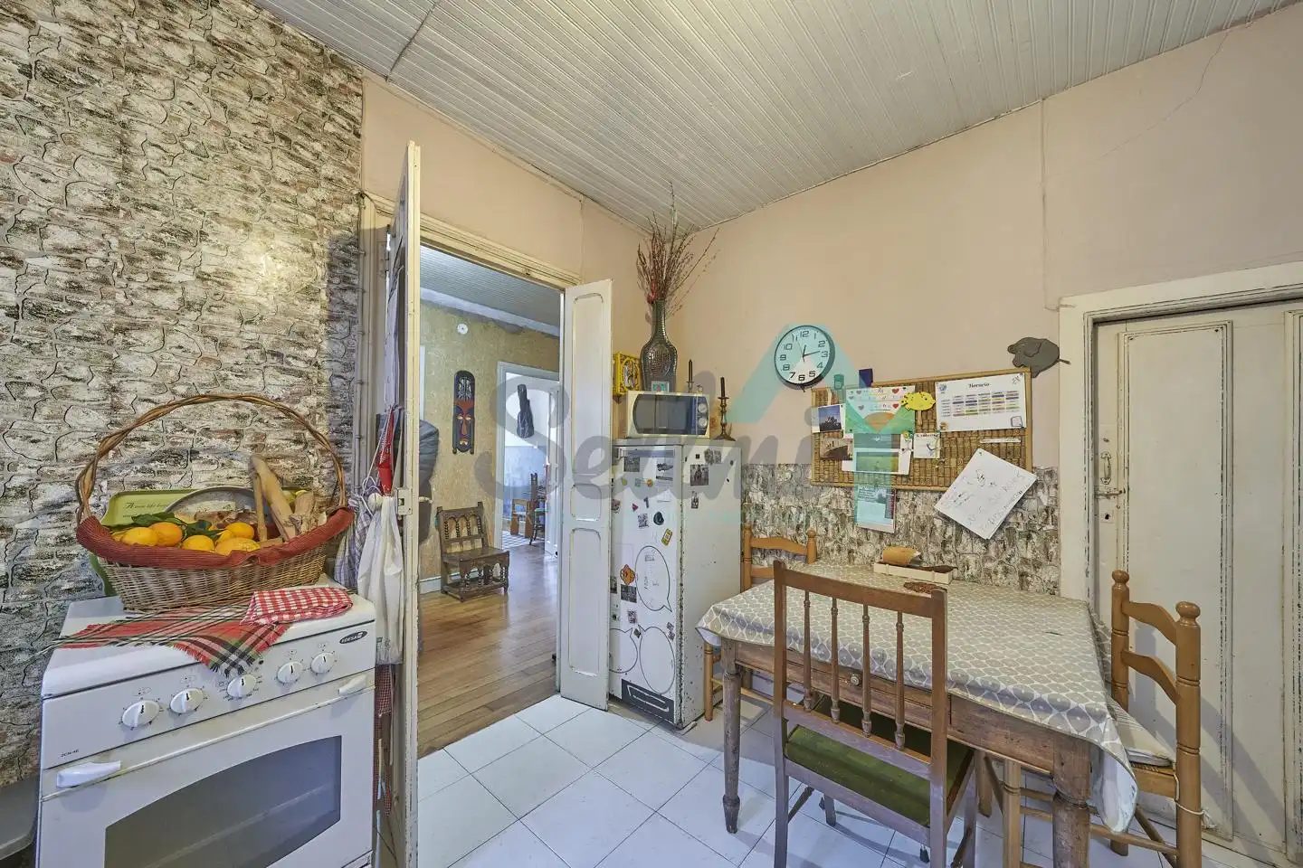 Cocina de Casa o chalet en venta en Belmonte de Miranda con Jardín privado, Parquet y Terraza