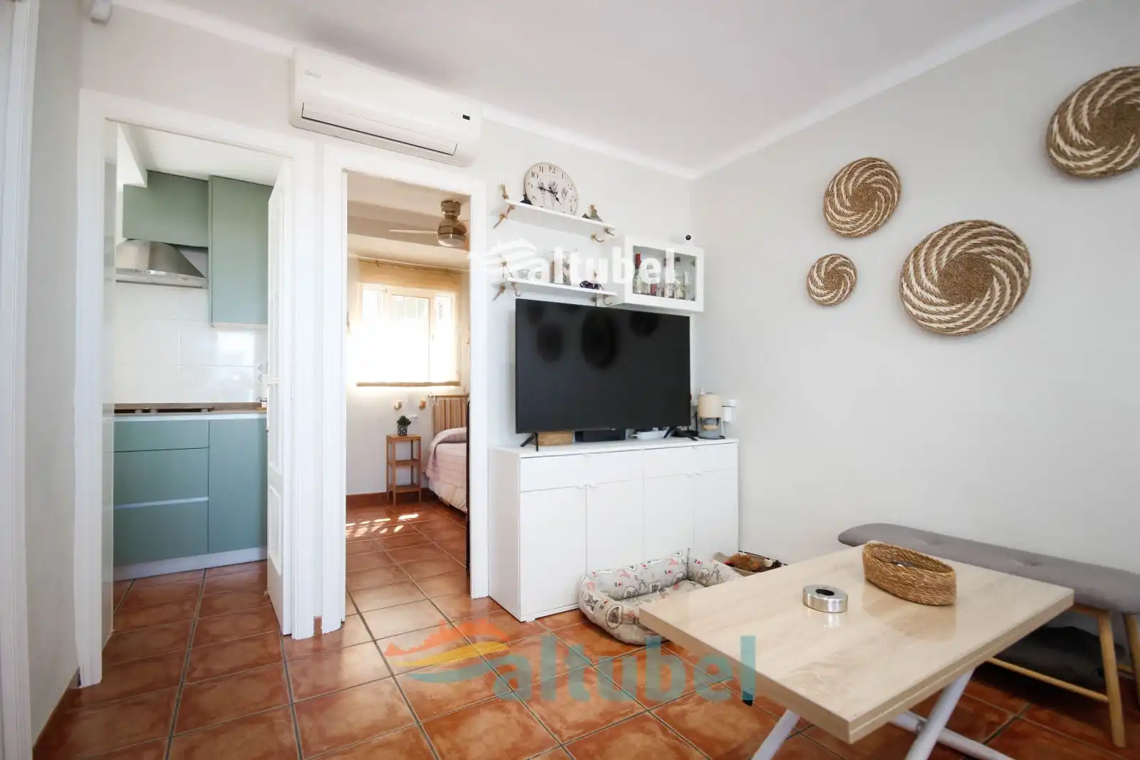 Sala d'estar de Casa adosada en venda en Peñíscola / Peníscola amb Aire condicionat i Terrassa