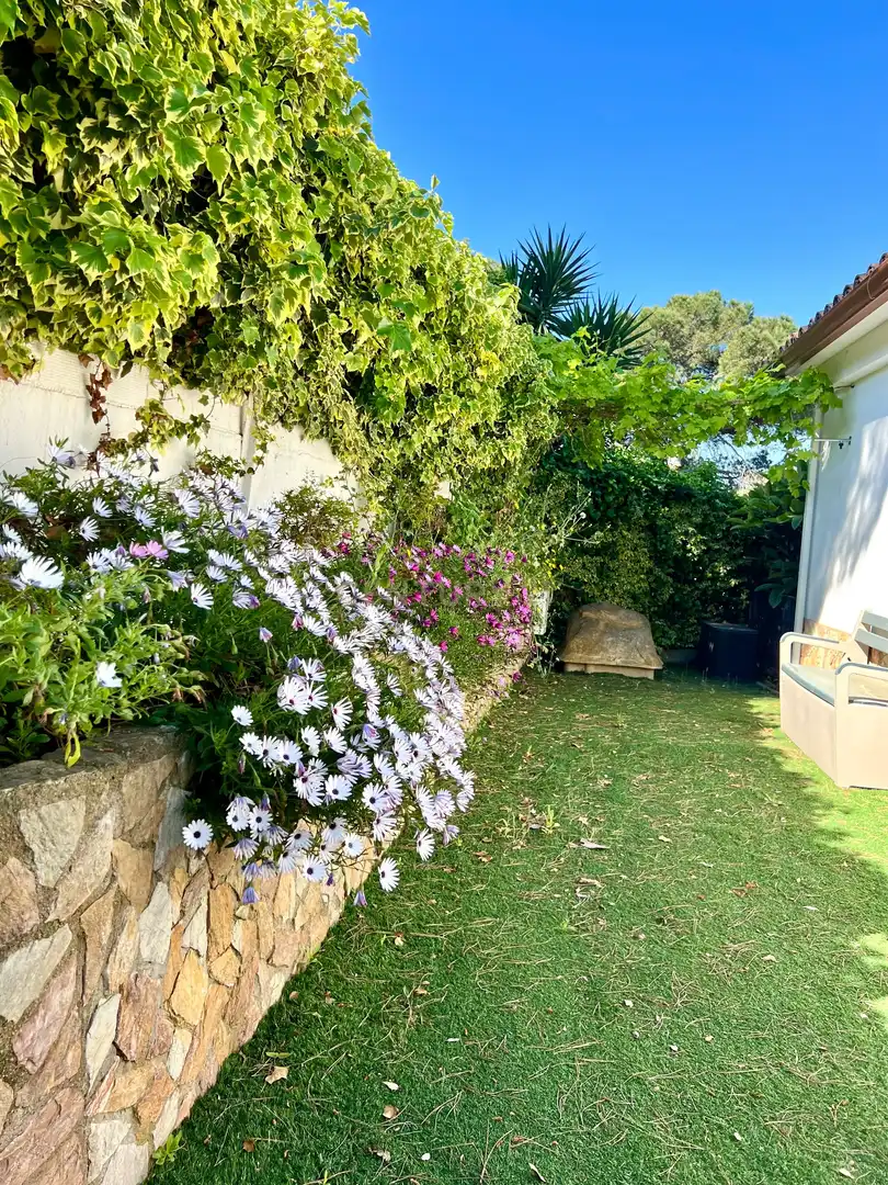 Jardí de Casa o xalet en venda en Tordera amb Jardí privat, Piscina i Alarma