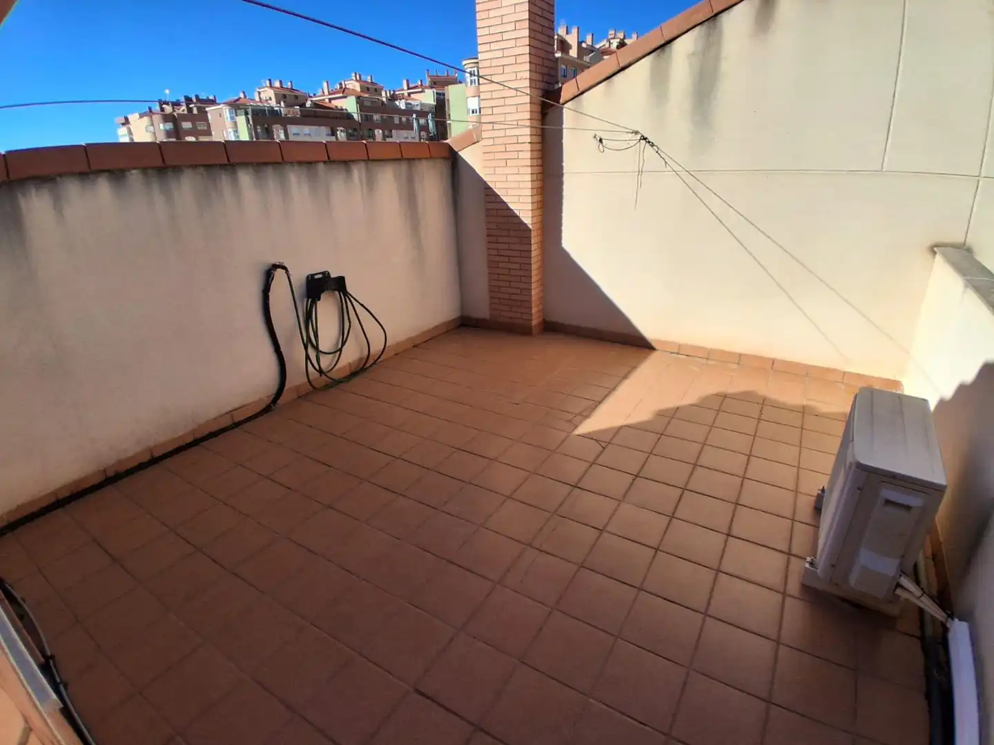 Terraza de Casa adosada en venta en Albacete con Aire acondicionado, Calefacción y Jardín privado