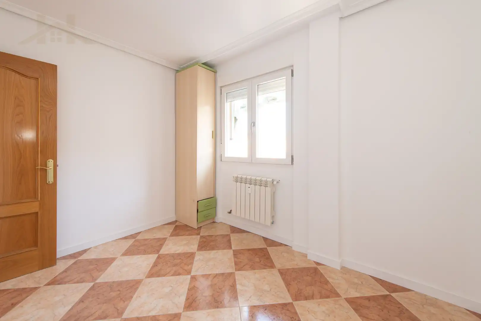 Habitación de Piso en venta en Valdemoro con Calefacción, Terraza y Horno