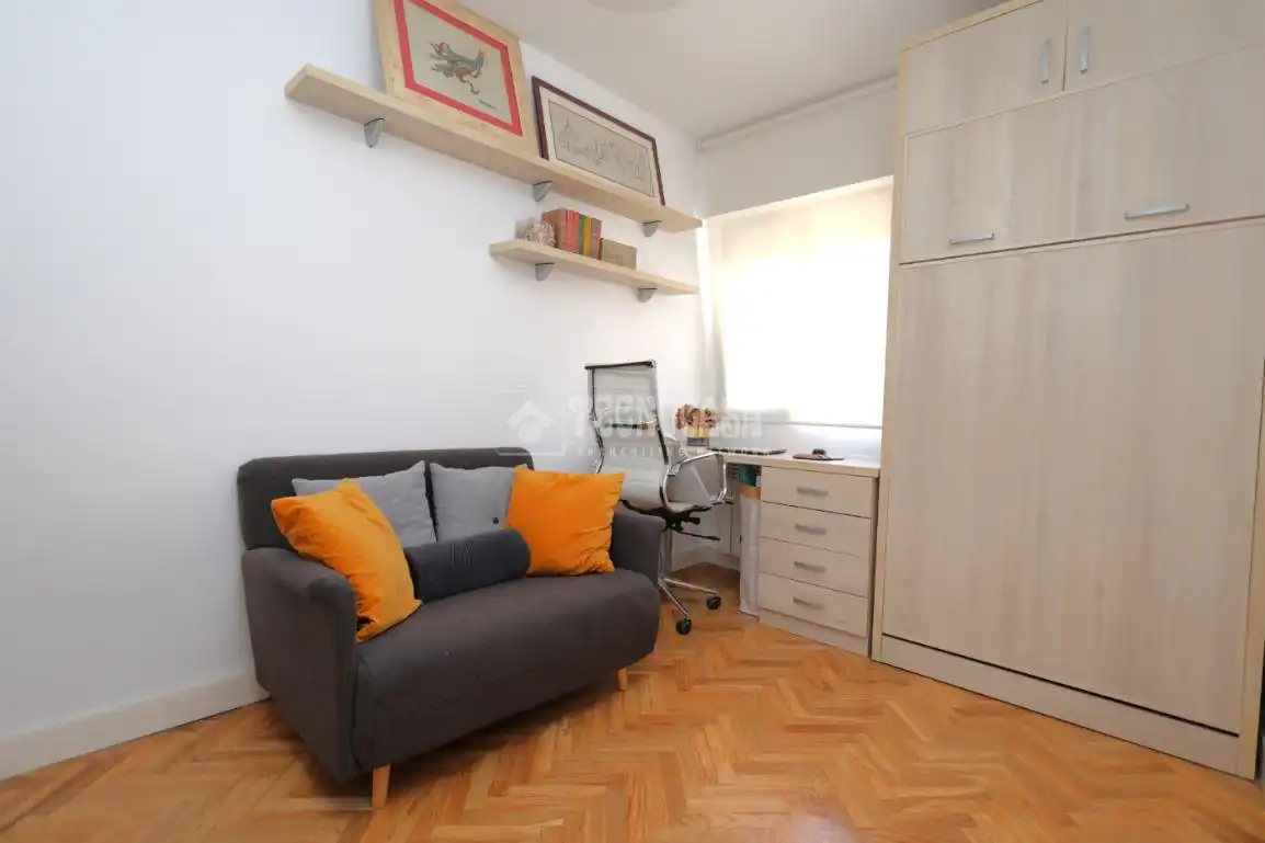 Habitación de Piso en venta en Madrid con Aire acondicionado y Calefacción