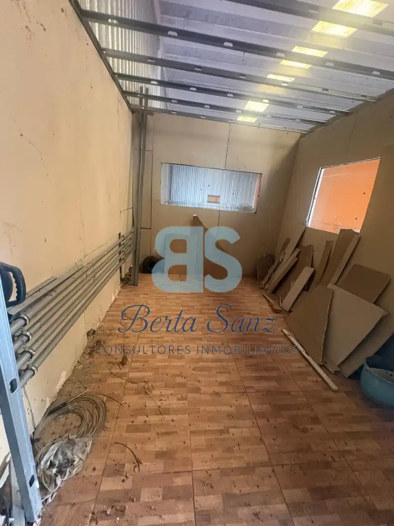 Nave industrial en venta en Anchuelo con Calefacción y Alarma
