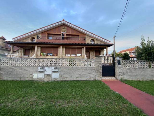 Casa adosada en Venta en Argoños
