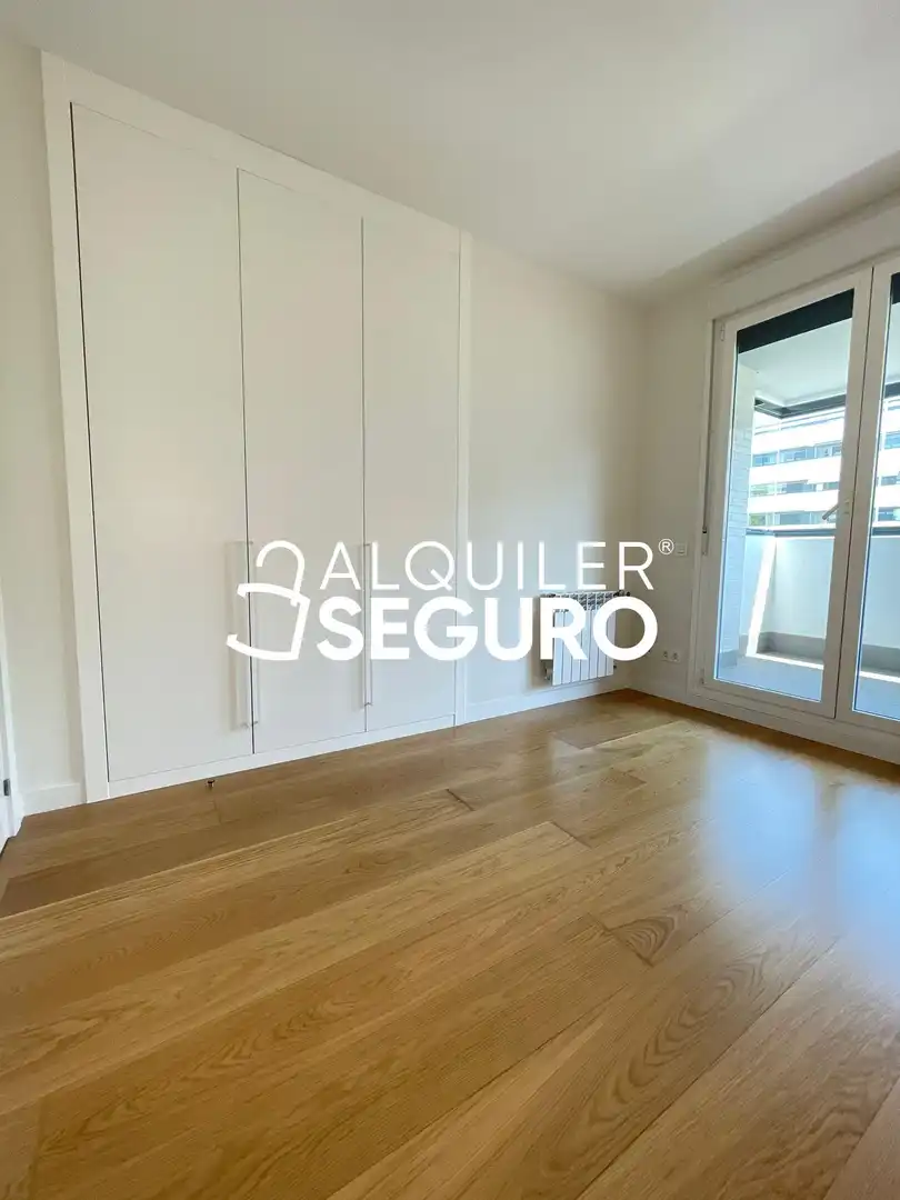 Flat for rent in Maria de Maeztu, Arroyo del Fresno