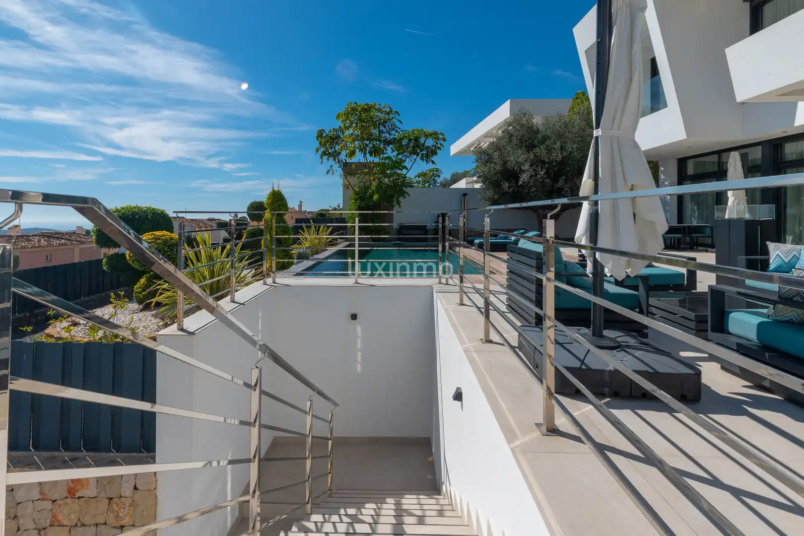 Villa mit Terrasse zum Verkauf in Golf Bahía, imagen 5
