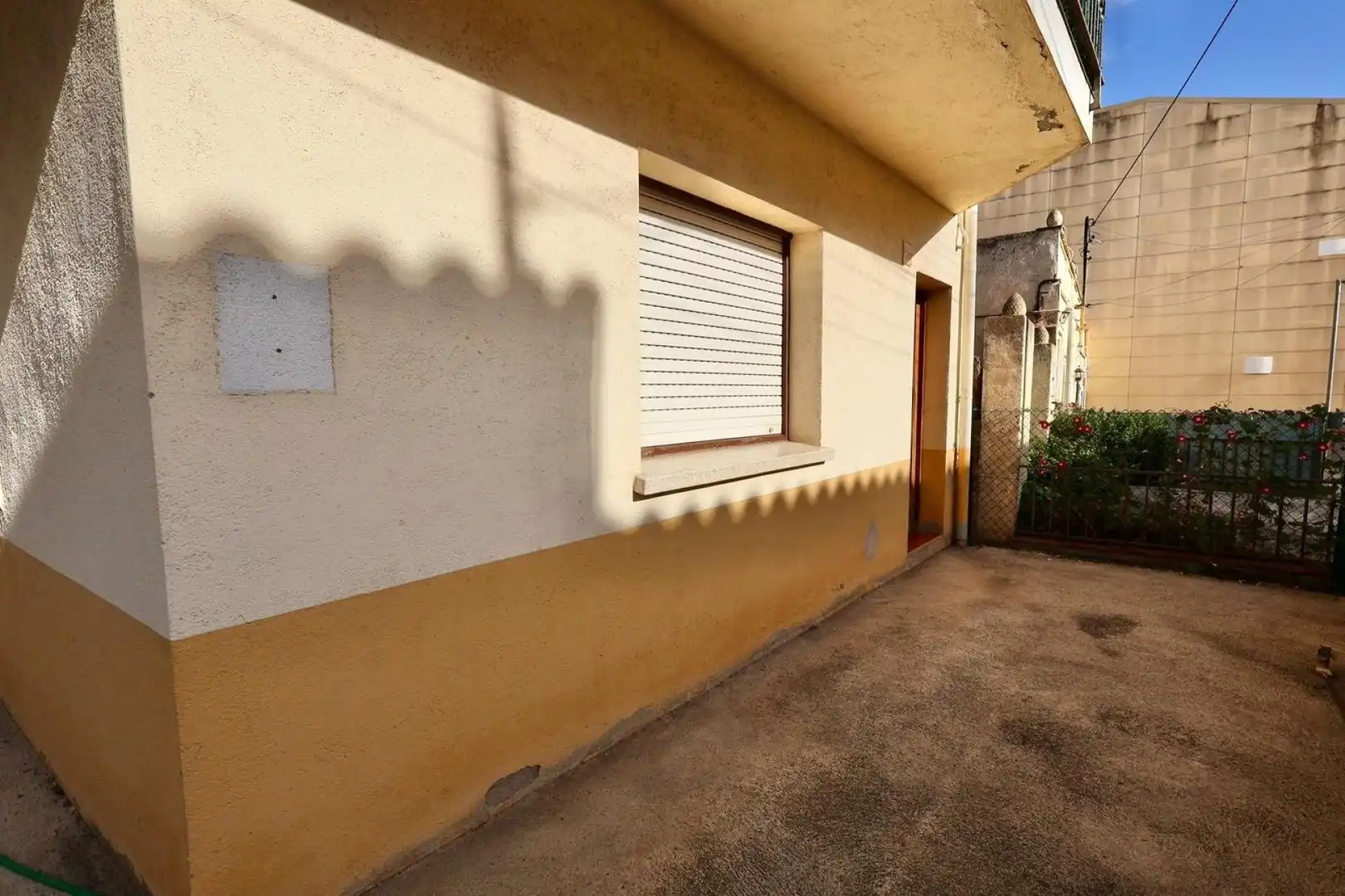 Vista exterior de Finca rústica en venda en Maçanet de la Selva amb Terrassa i Balcó