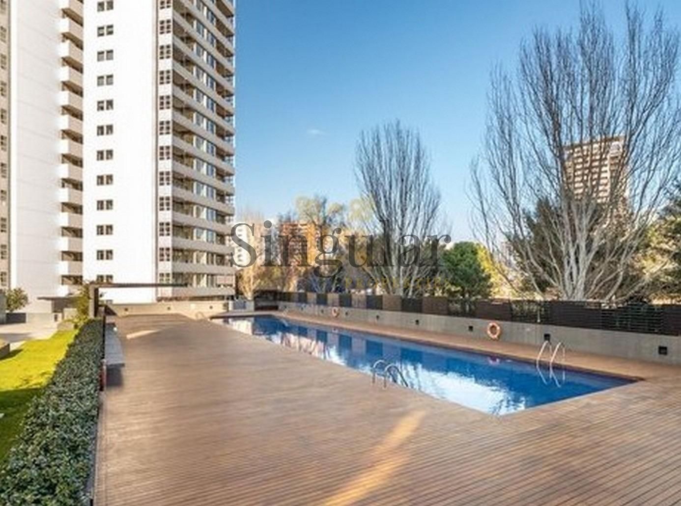 Swimming pool of Flat to rent in  Barcelona Capital  with Private garden, Terrace and Balcony