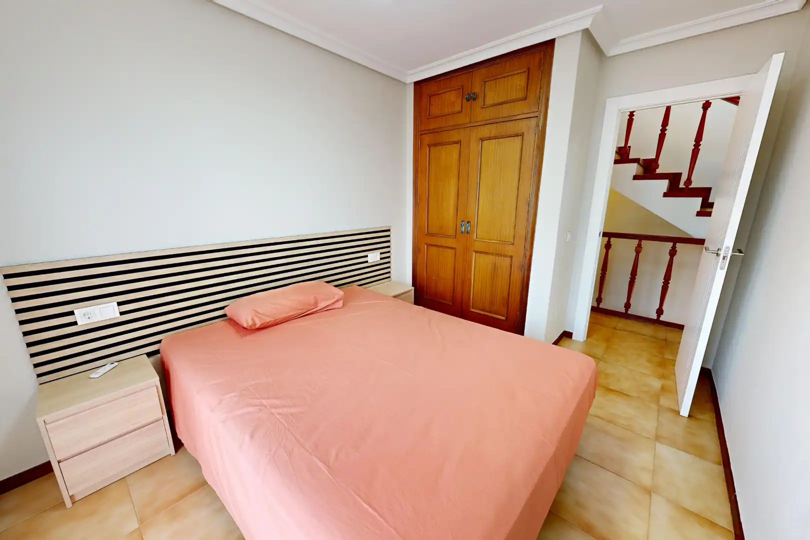 Habitación de Casa o chalet de alquiler en Cartagena con Calefacción, Jardín privado y Parquet