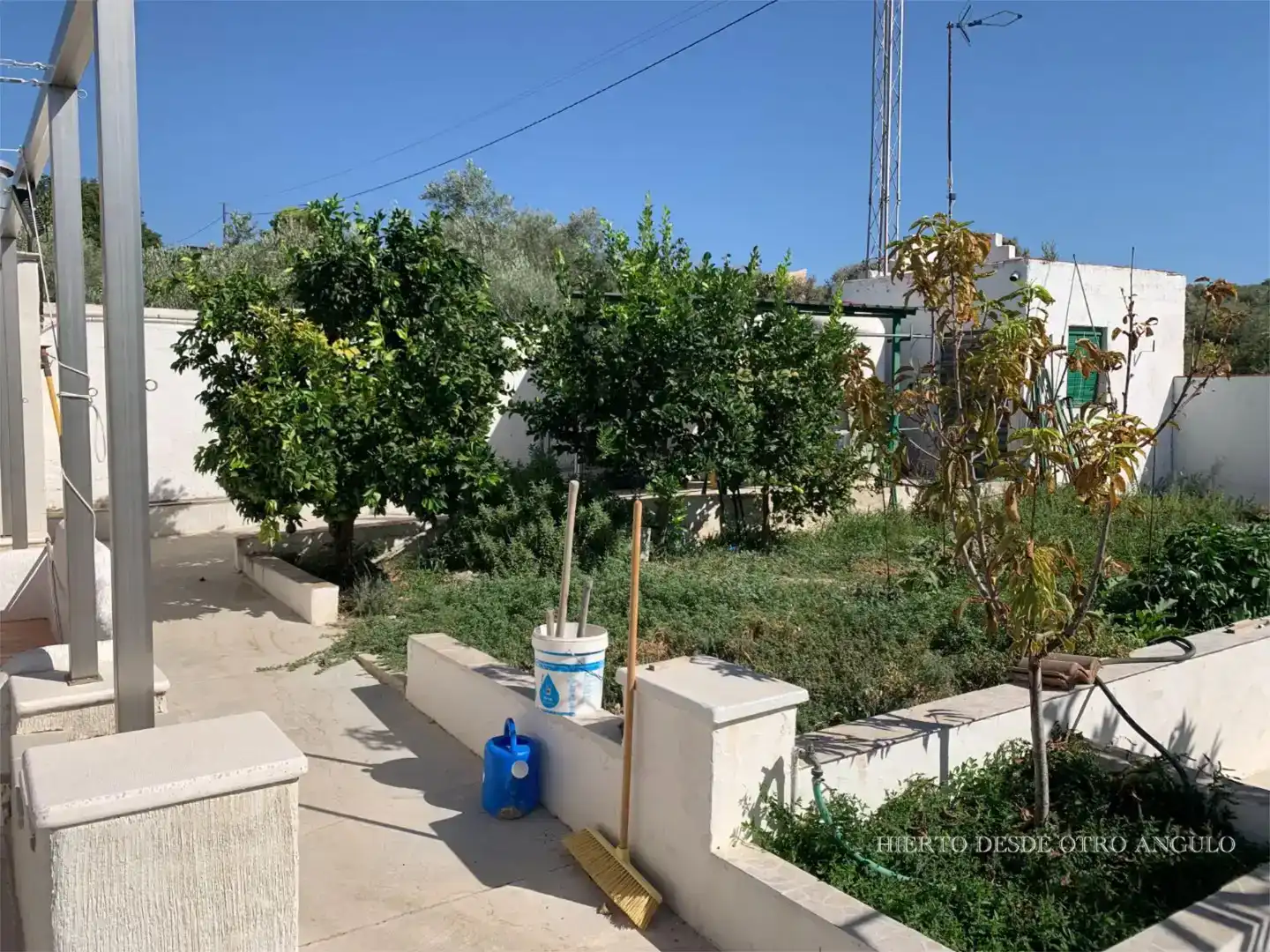 Piso en venta en Montilla con Jardín privado, Piscina y Balcón