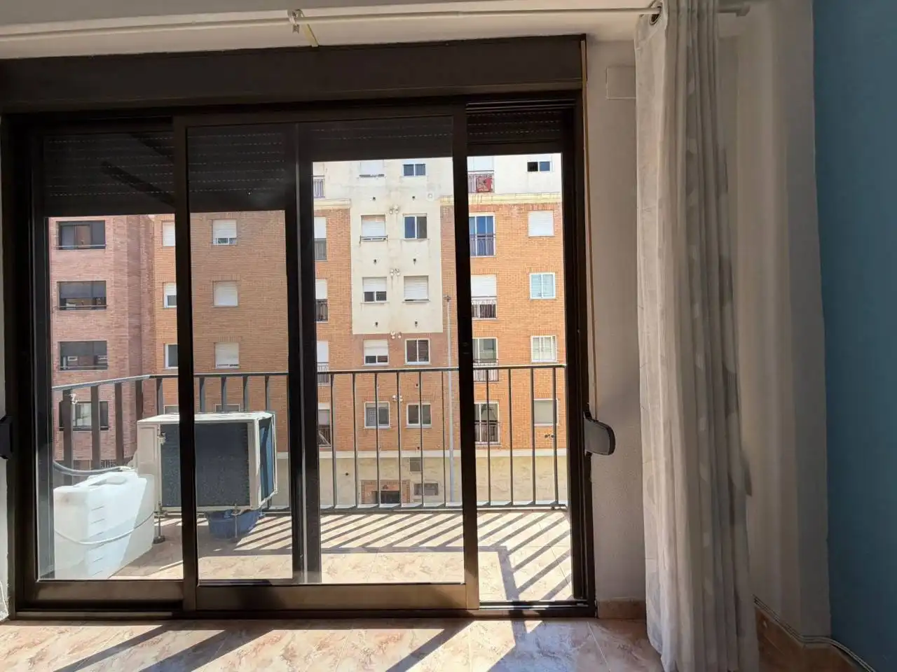 Bedroom of Flat for sale in Castellón de la Plana / Castelló de la Plana  with Air Conditioner and Balcony