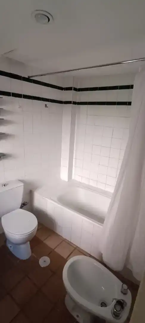 Bathroom of Flat for rent in Centro