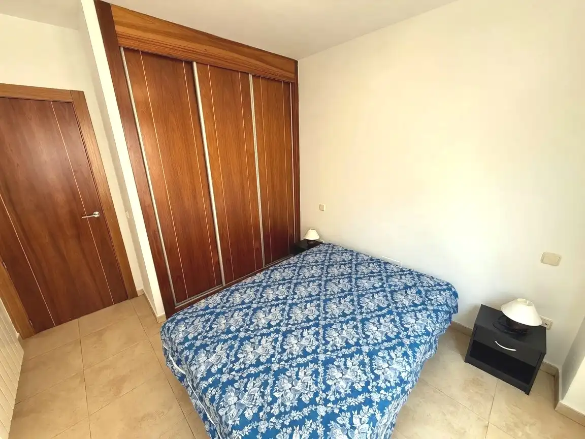 Habitación de Planta baja en venta en Azuqueca de Henares con Calefacción, Trastero y Amueblado