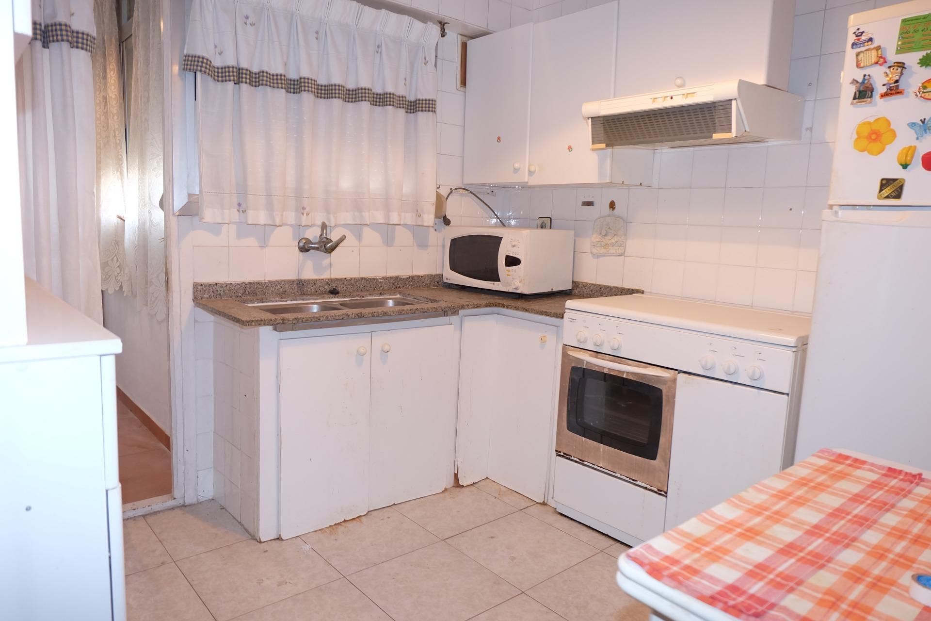 Kitchen of Flat for sale in  Valencia Capital