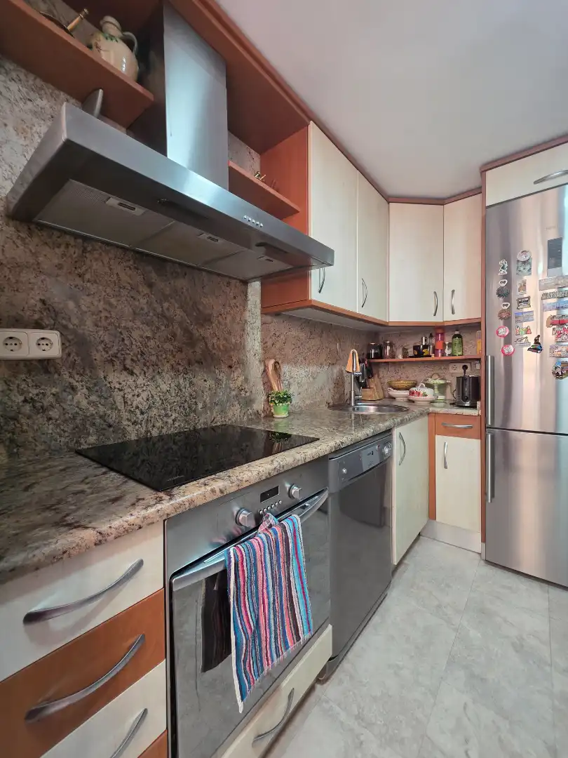 Cocina de Piso en venta en Parla con Aire acondicionado, Calefacción y Parquet