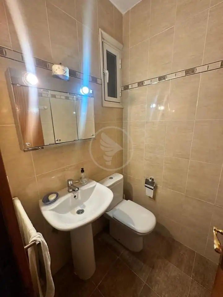 Bathroom of Flat for rent in Linares  with Air Conditioner, Terrace and Furnished