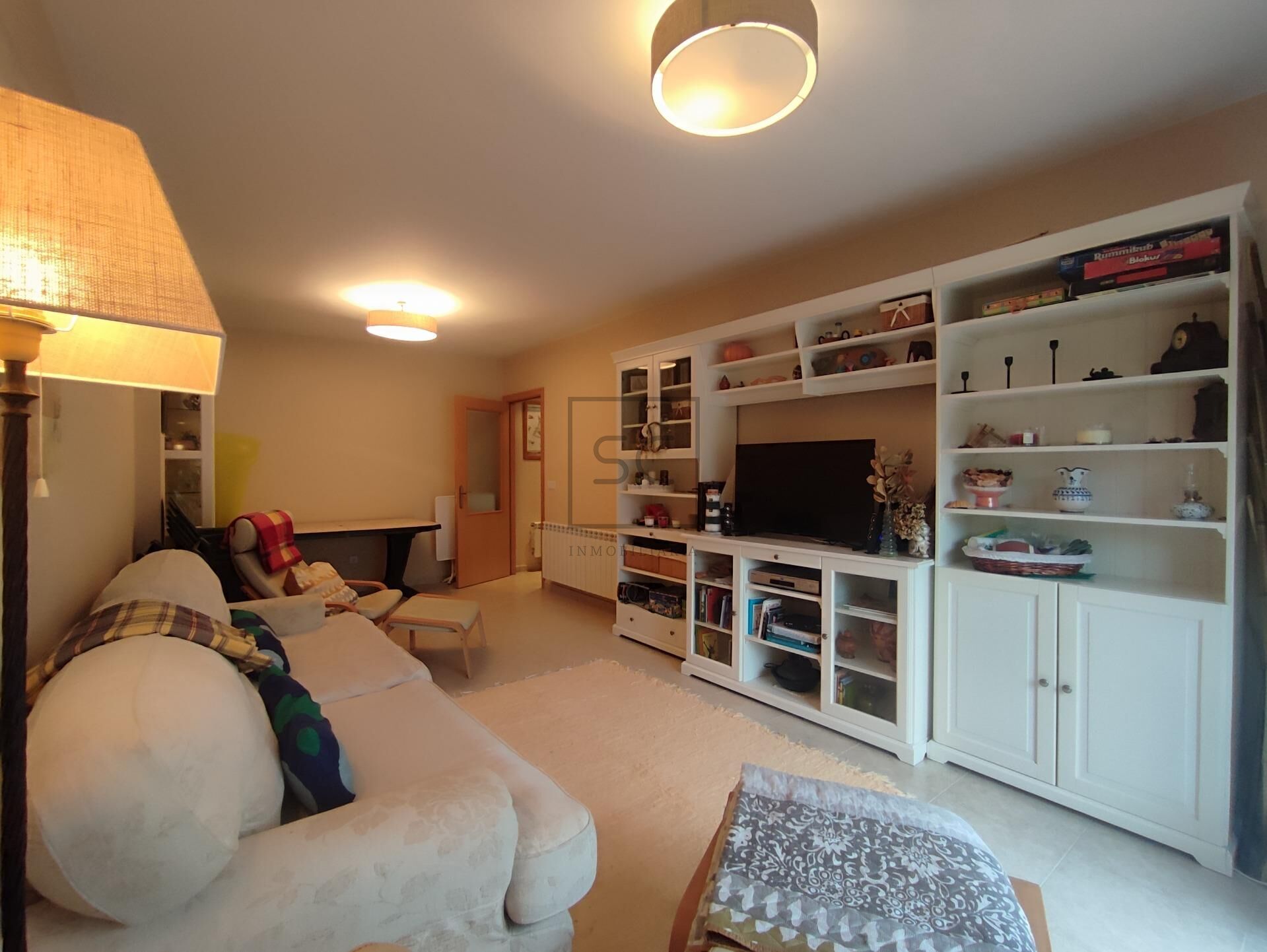 Sala d'estar de Pis en venda en Miño amb Calefacció