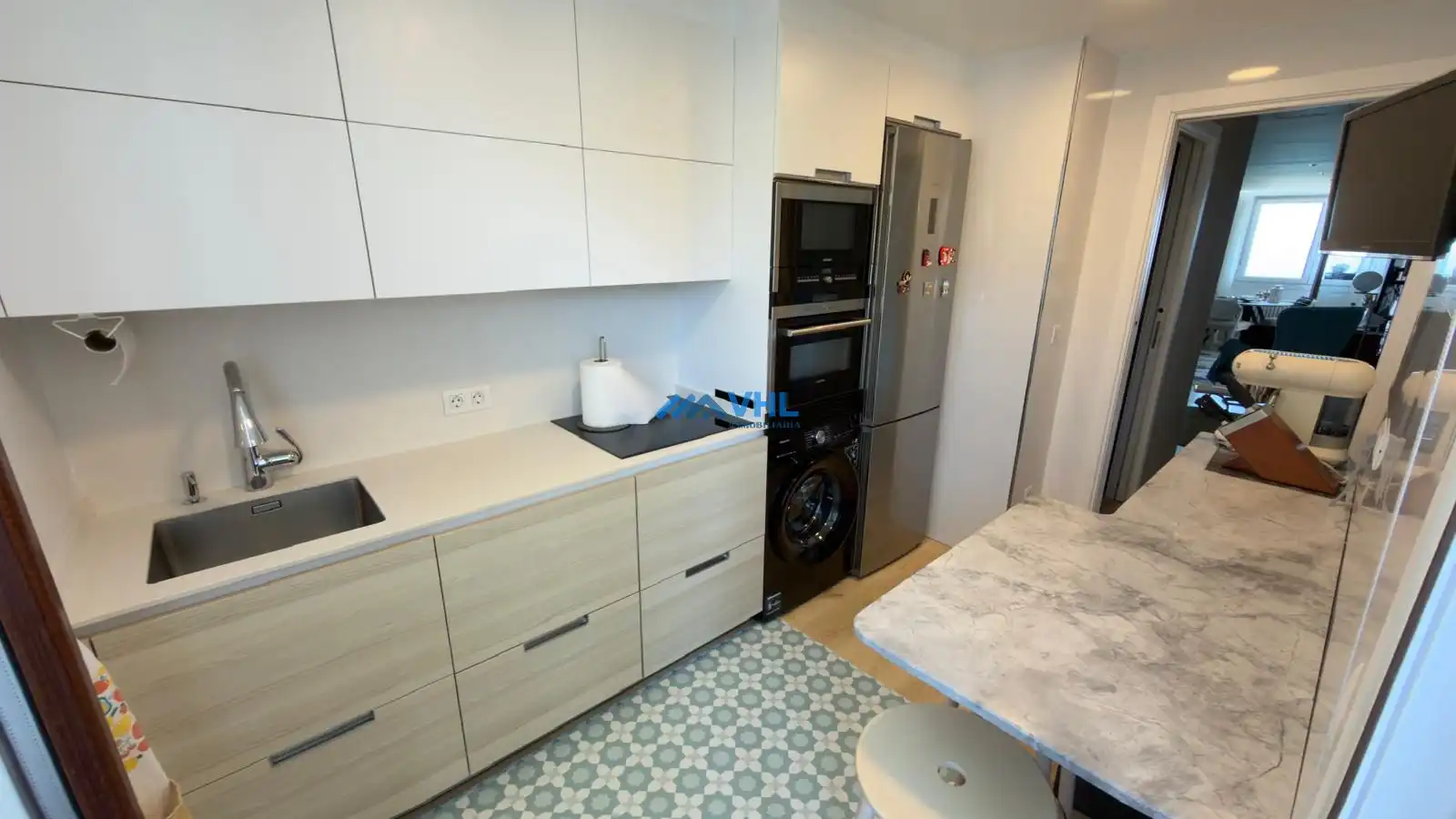 Küche von Wohnung zum Verkauf in Castro-Urdiales mit Klimaanlage, Heizung und Terrasse