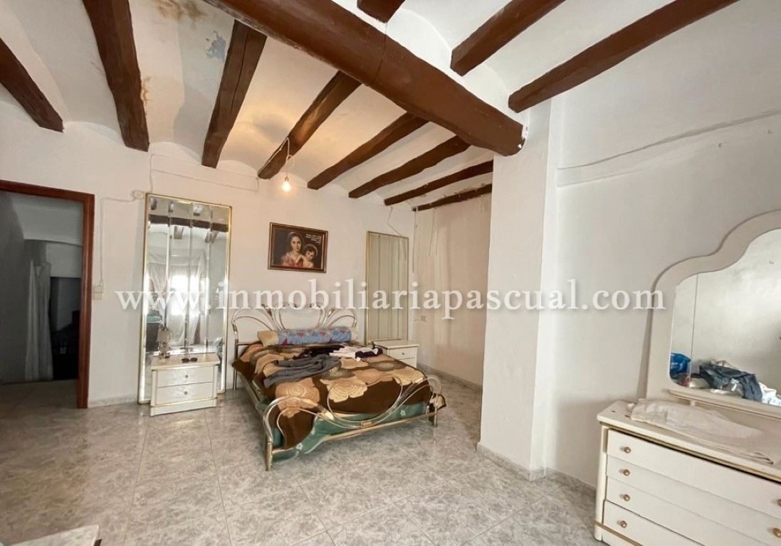 Bedroom of House or chalet for sale in Beniarrés  with Storage room and Balcony