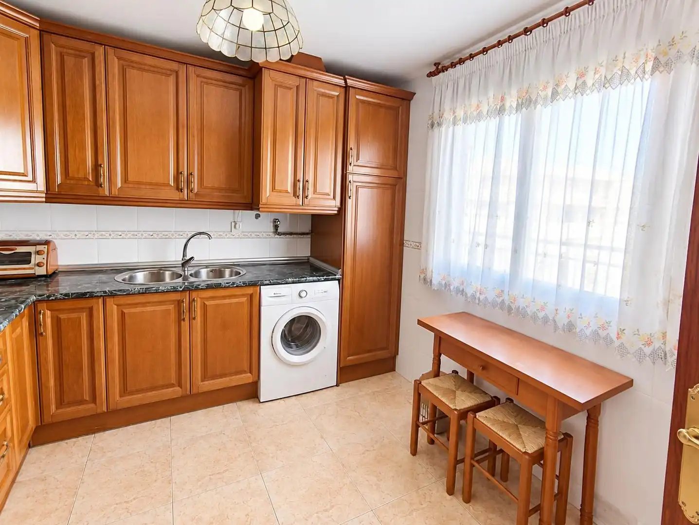 Küche von Wohnung zum Verkauf in Maracena mit Terrasse