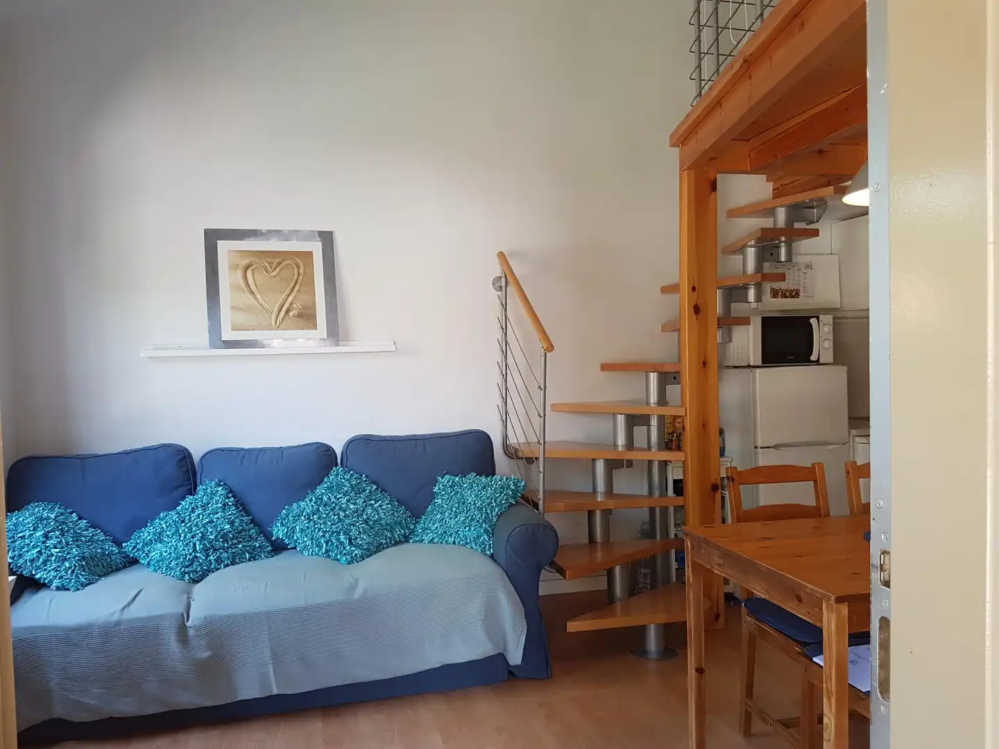 Sala d'estar de Casa o xalet en venda en Torroella de Montgrí amb Jardí privat i Piscina comunitària