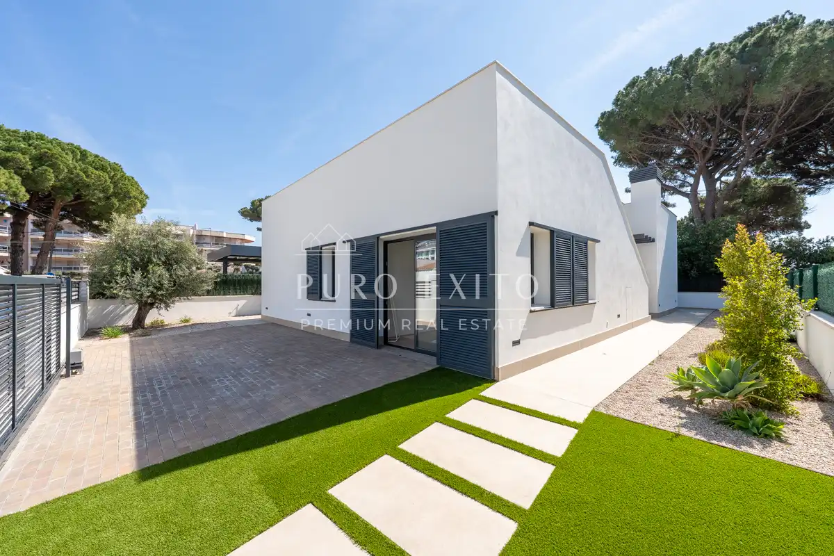 Casa o chalet en venta en Carrer Emilio Jiménez, Vilafortuny Platja