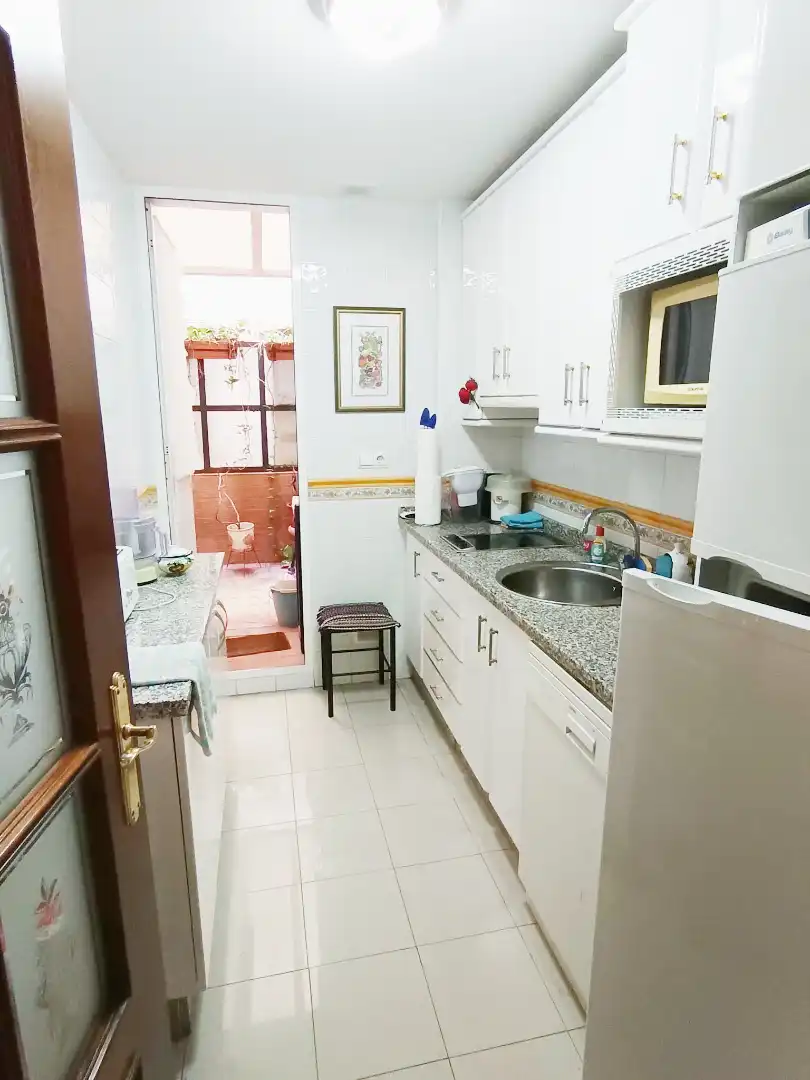 Küche von Wohnung zum Verkauf in Córdoba mit Klimaanlage und Heizung