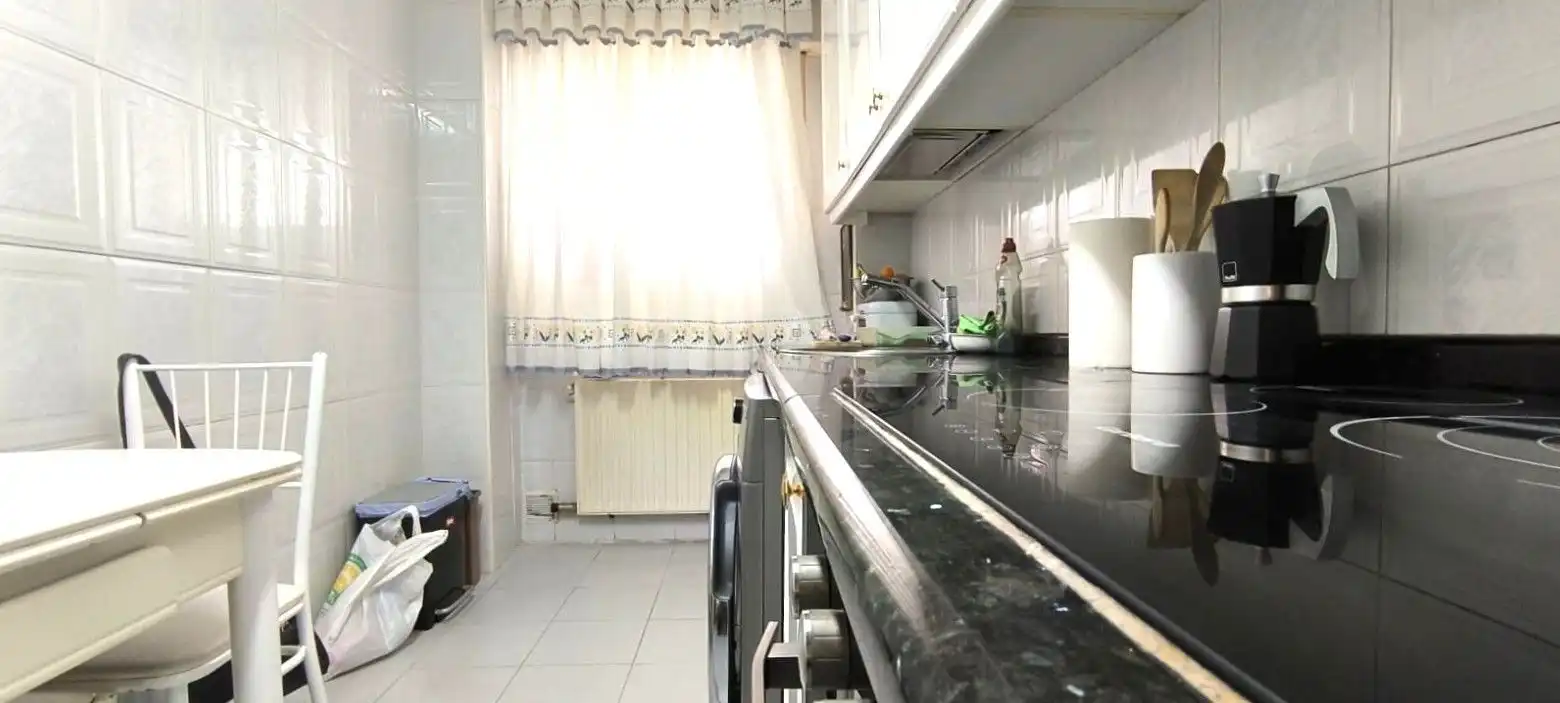Kitchen of Flat for sale in  Logroño  with Heating and Storage room