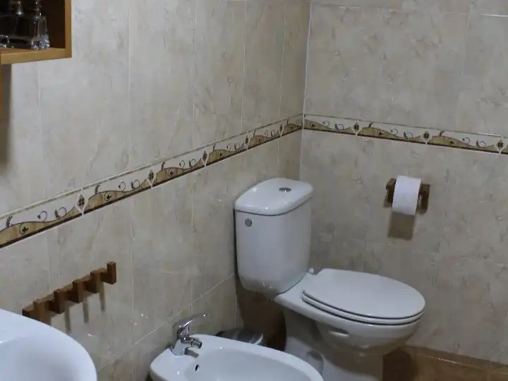 Bathroom of Flat for sale in Parla
