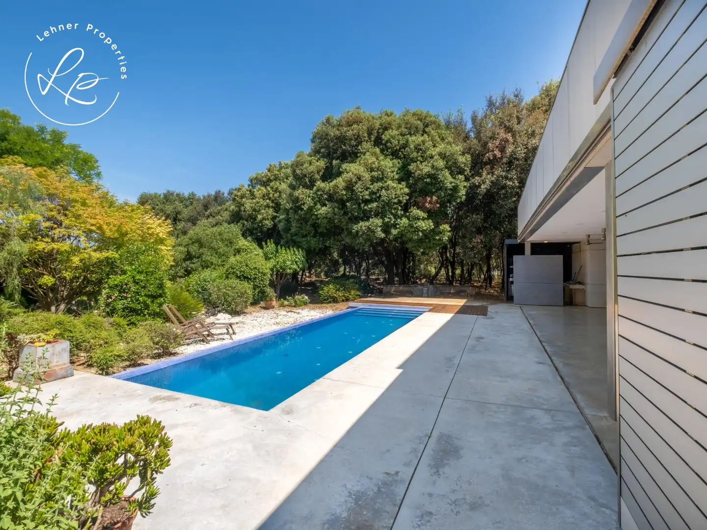 Piscina de Casa o chalet en venta en Avinyonet de Puigventós con Aire acondicionado, Calefacción y Jardín privado