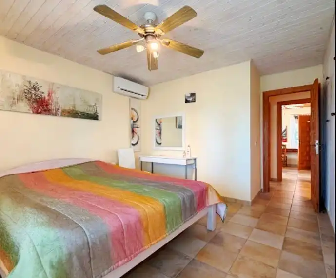 Habitación de Casa o chalet en venta en Calpe / Calp con Aire acondicionado, Calefacción y Jardín privado