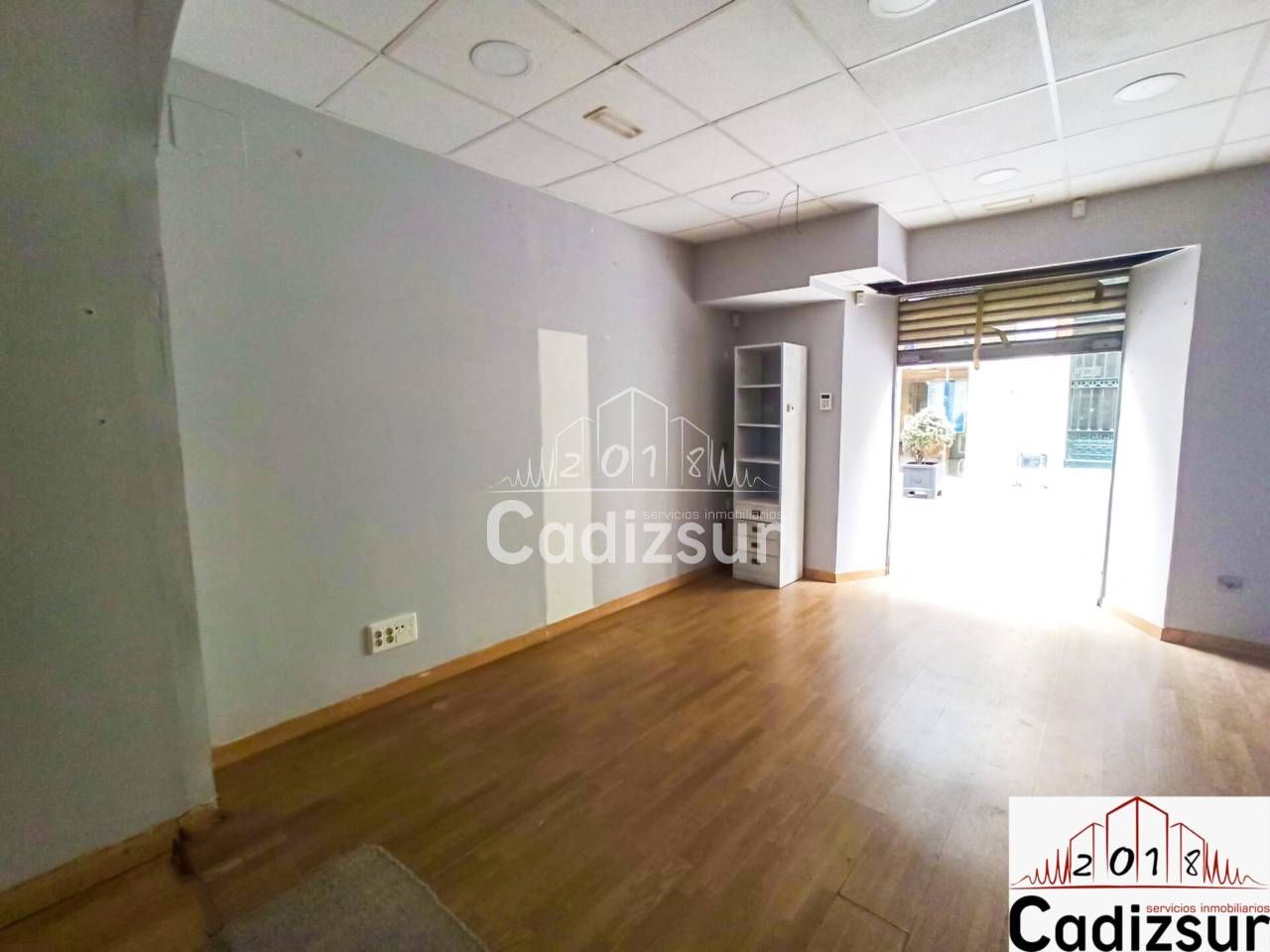 Local en venda en  Cádiz Capital amb Aire condicionat