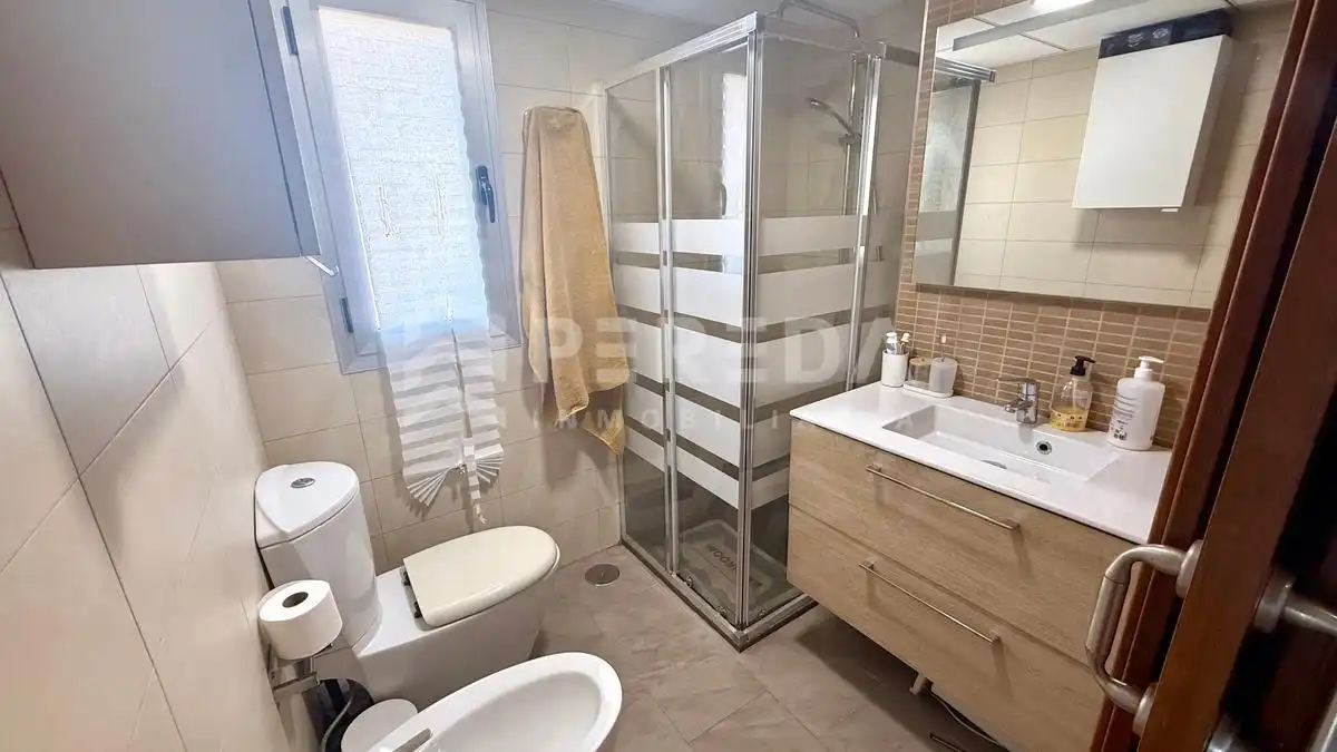 Bathroom of Flat for sale in Roquetas de Mar  with Private garden, Terrace and Community pool