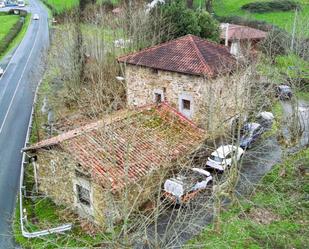 Vista exterior de Casa o xalet en venda en Artziniega amb Jardí privat i Terrassa