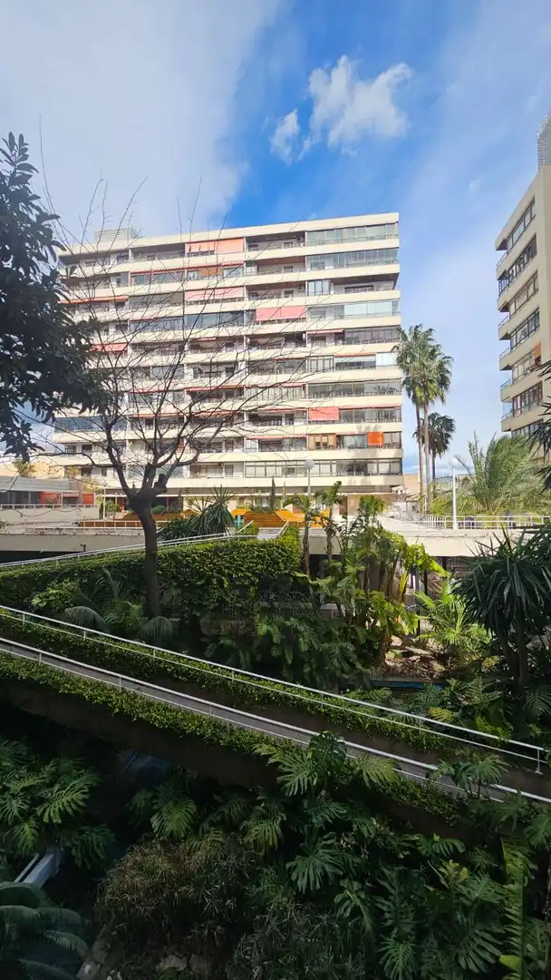 Vista exterior de Apartamento en venta en Torremolinos con Aire acondicionado, Calefacción y Piscina