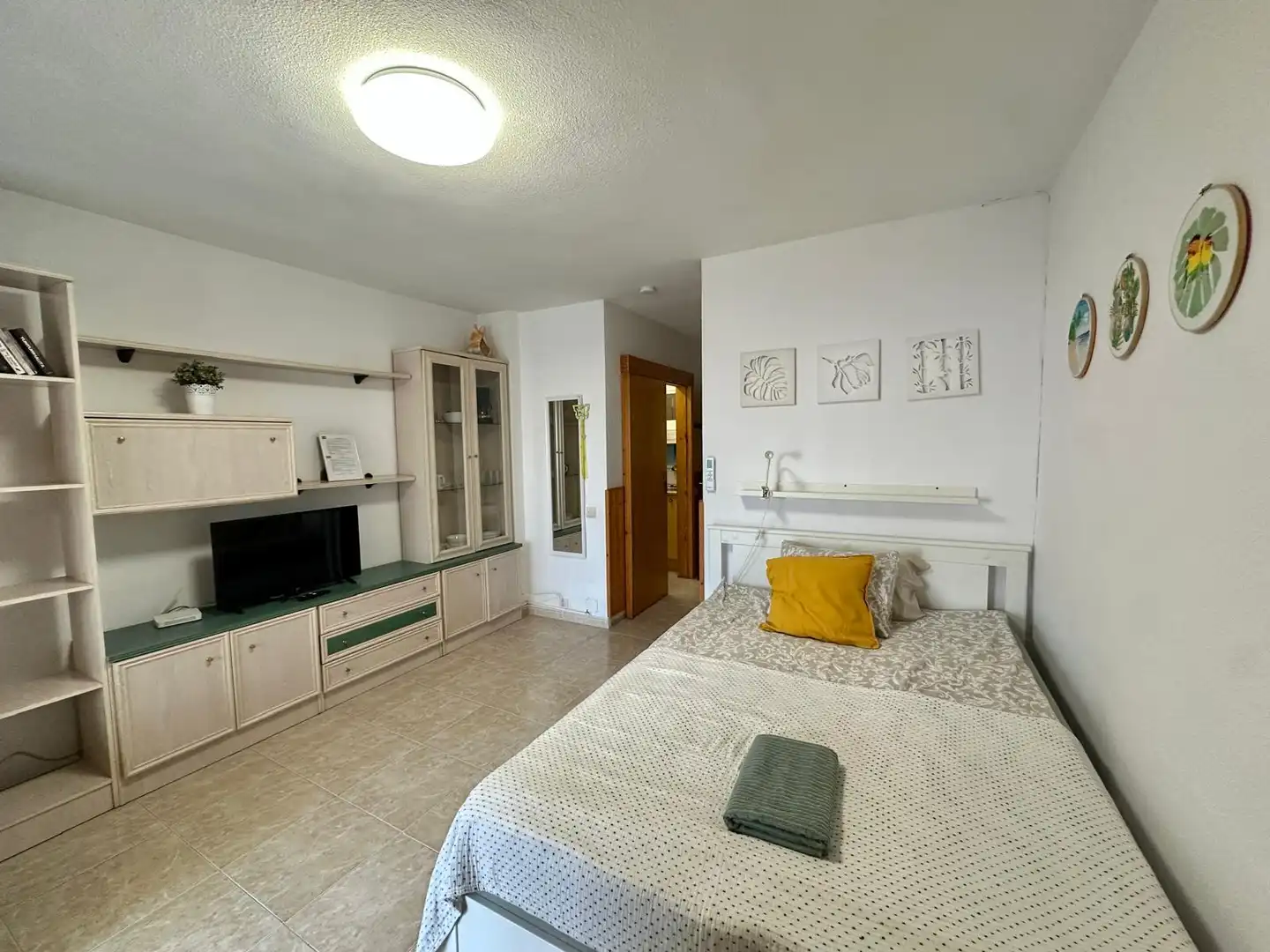 Apartment with pool for sale in Calle Luis Vives, imagen 11