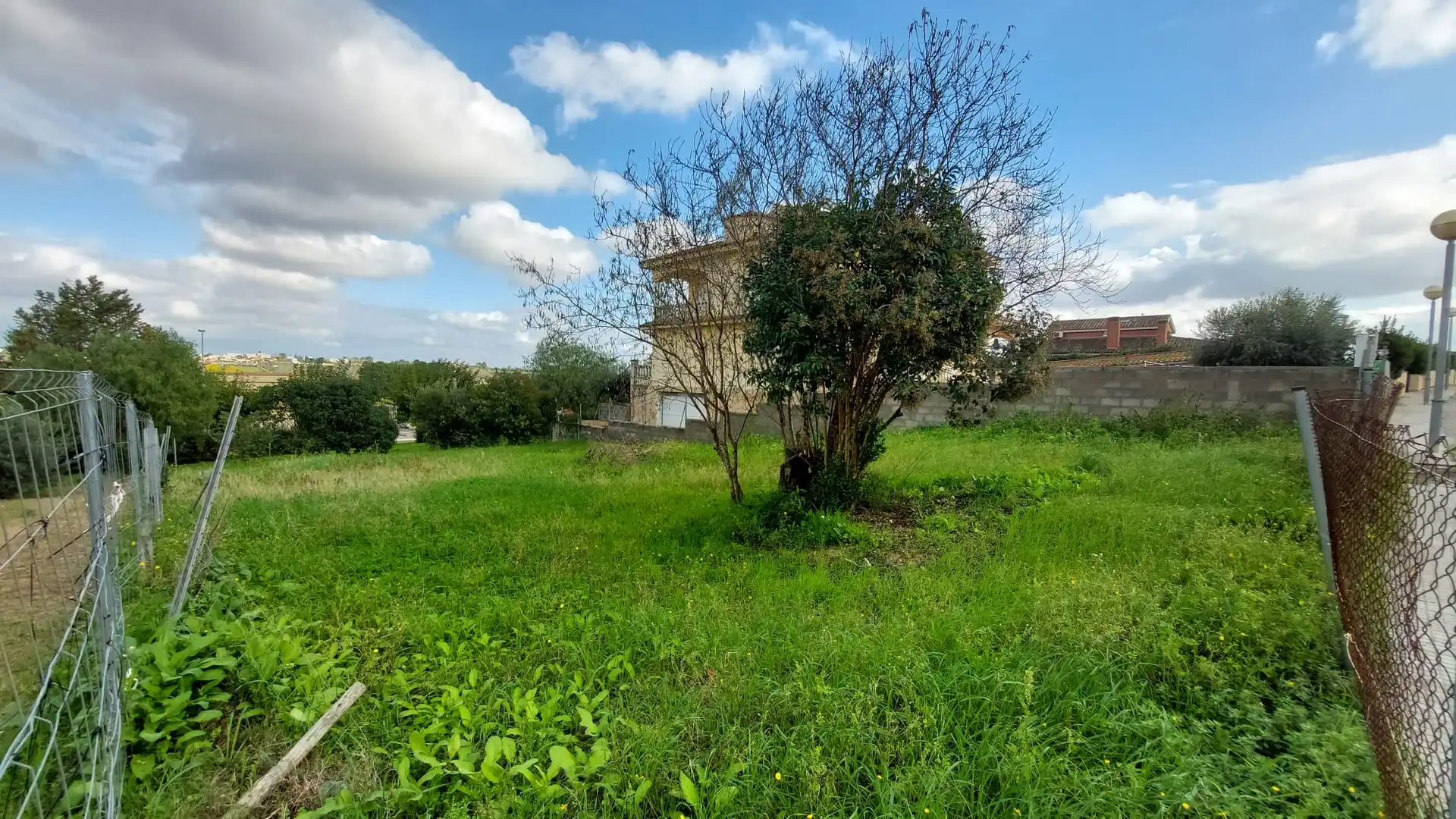 Terreno residencial en venta en Carrer Montserrat, imagen 5