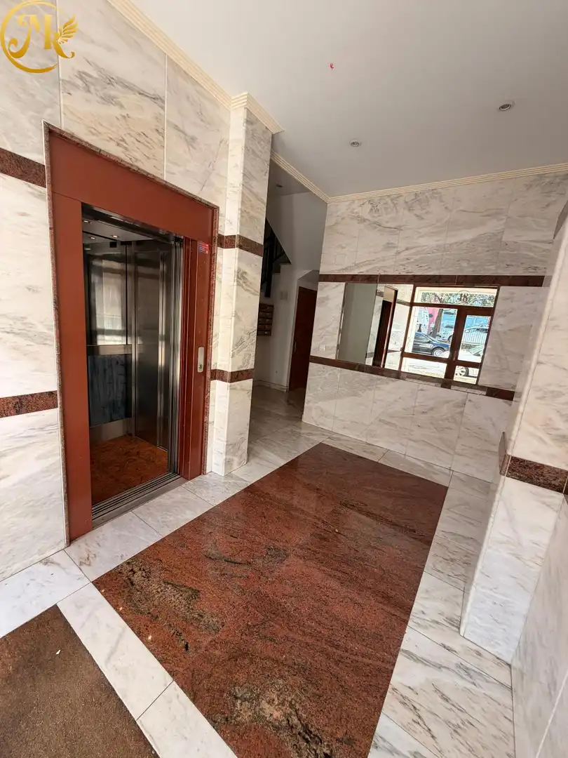 Piso en venta en Calle ALBERICIA, Alisal - San Román