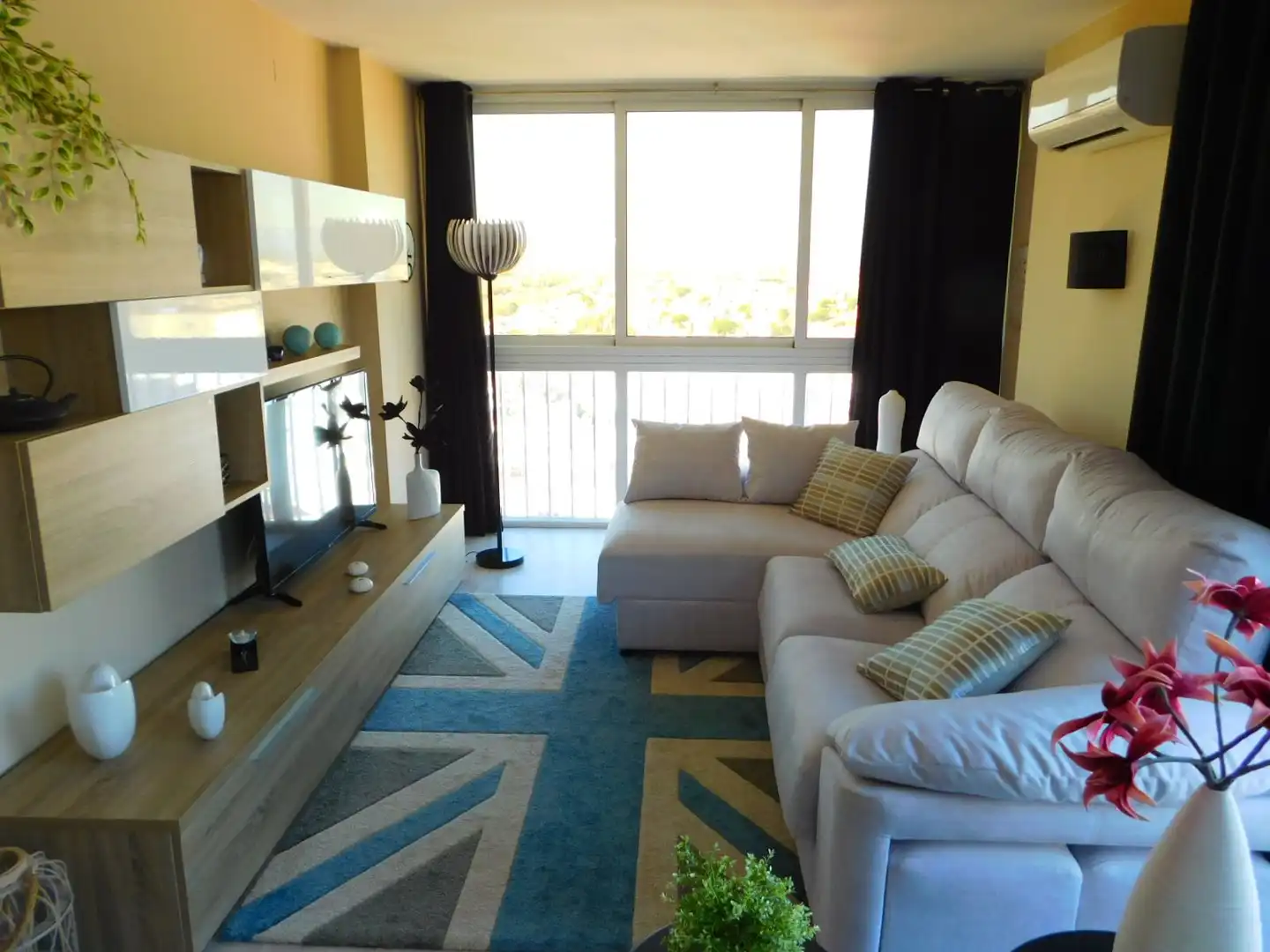 Sala d'estar de Àtic en venda en Empuriabrava amb Terrassa