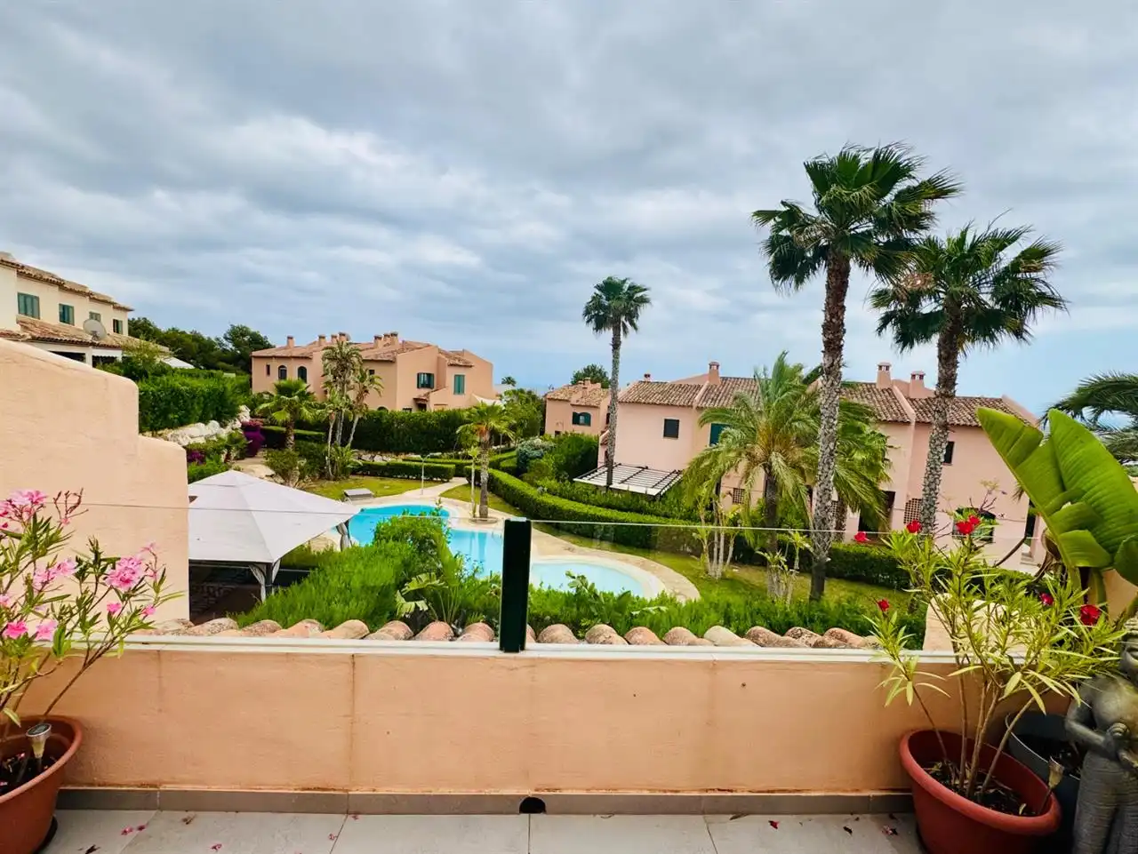Detached homes for sale in Golf Bahía