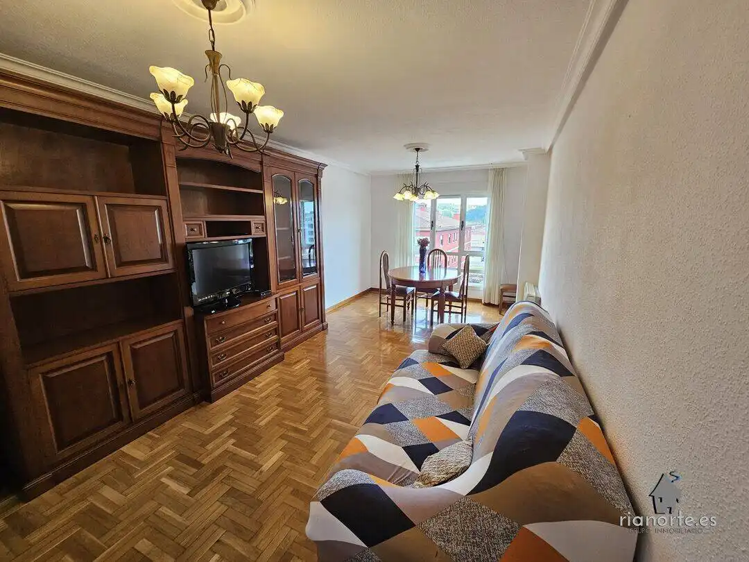 Living room of Flat for rent in Avilés  with Heating and Terrace