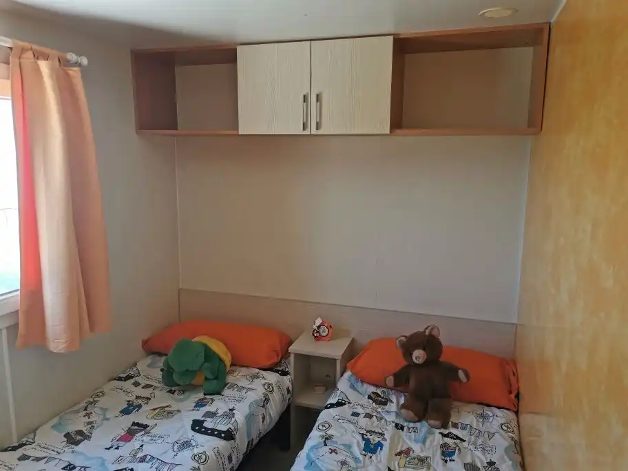 Bedroom of Houses for sale in Barbate  with Air Conditioner, Private garden and Terrace