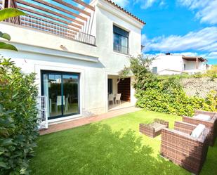 Garden of House or chalet for sale in Cambrils  with Air Conditioner, Terrace and Swimming Pool