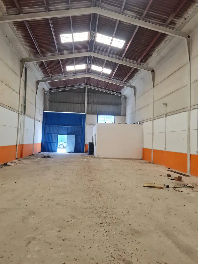 Industrial buildings for sale in Guillena