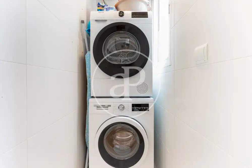 Baño de Piso en venta en Valencia con Aire acondicionado, Calefacción y Terraza