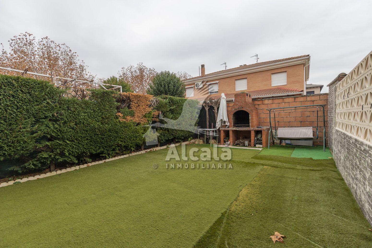 Garden of Single-family semi-detached for sale in Villanueva de la Torre  with Air Conditioner, Heating and Private garden